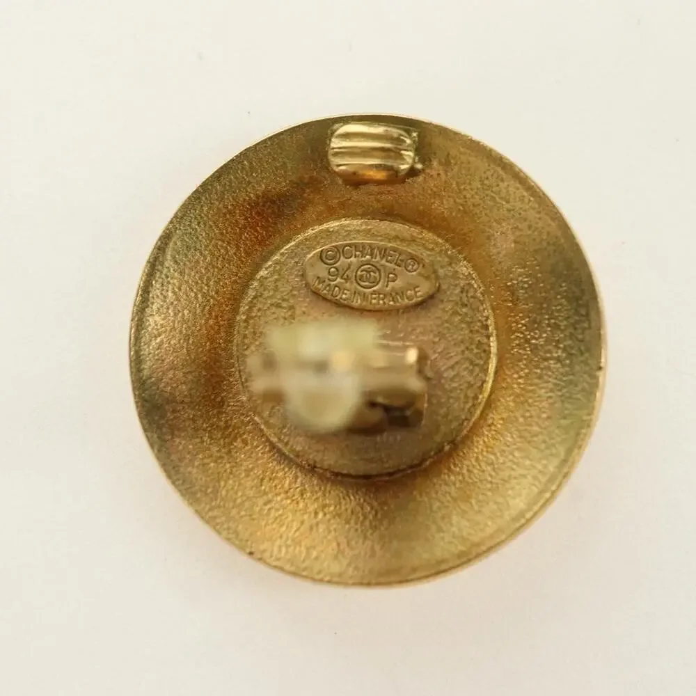 Chanel CC Logo Earring Gold